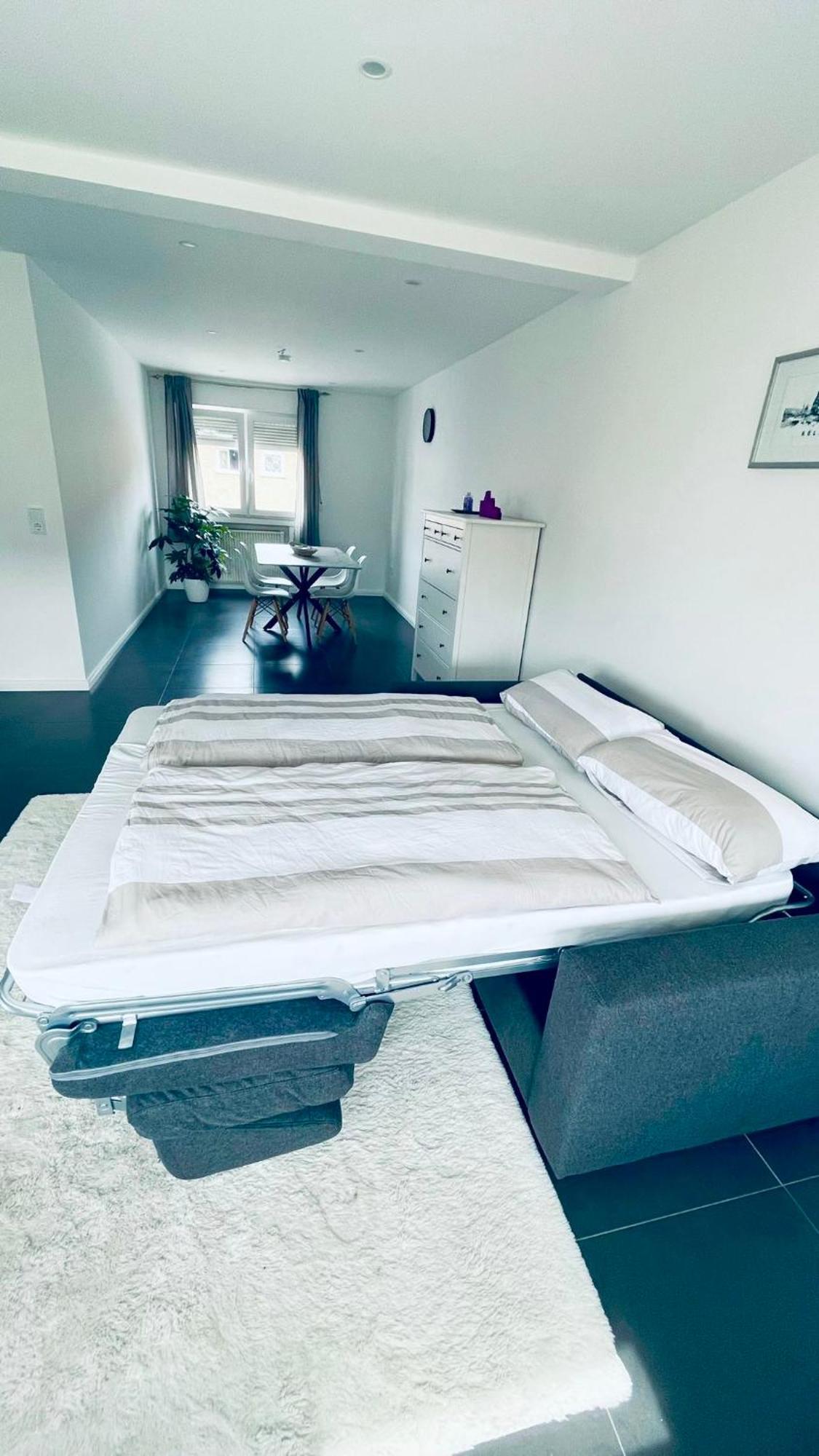Elegante Apartment In Erftstadt Mit Balkon, Zentral, Bahnhof Nah, Phantasialand Bruehl Bei Cologne Kültér fotó