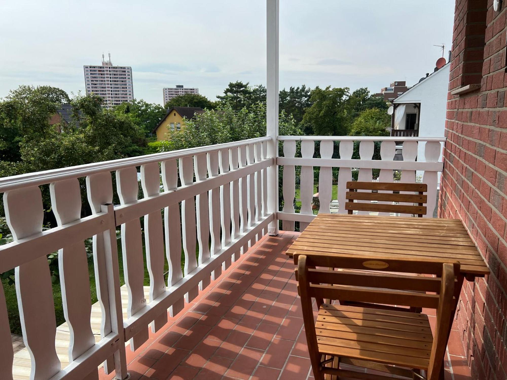 Elegante Apartment In Erftstadt Mit Balkon, Zentral, Bahnhof Nah, Phantasialand Bruehl Bei Cologne Kültér fotó
