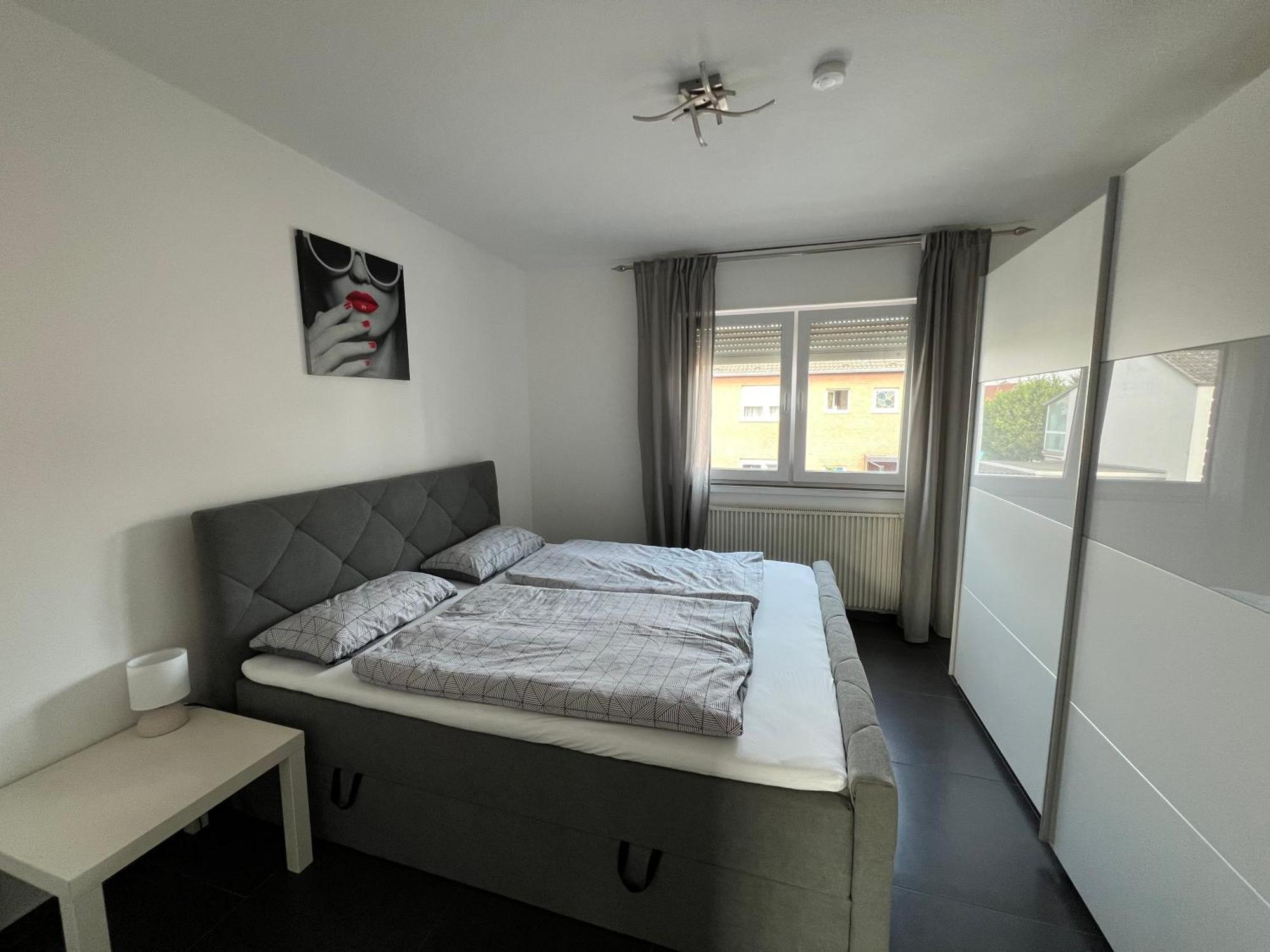 Elegante Apartment In Erftstadt Mit Balkon, Zentral, Bahnhof Nah, Phantasialand Bruehl Bei Cologne Kültér fotó